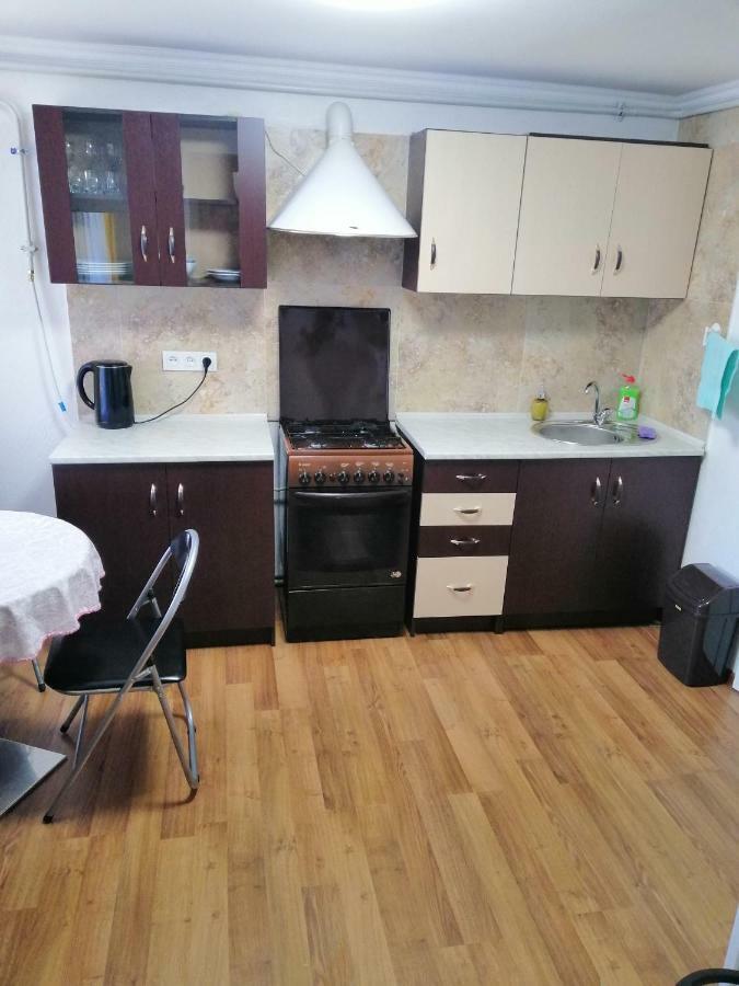 Вулиця Лейтенанта Шмидта Odessa Ngoại thất bức ảnh